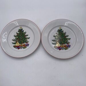 Set Of 2 Cuthbertson American Christmas Tree  Dinner Plates 10 1/4"